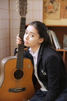 XXX摘花处破女另类HD